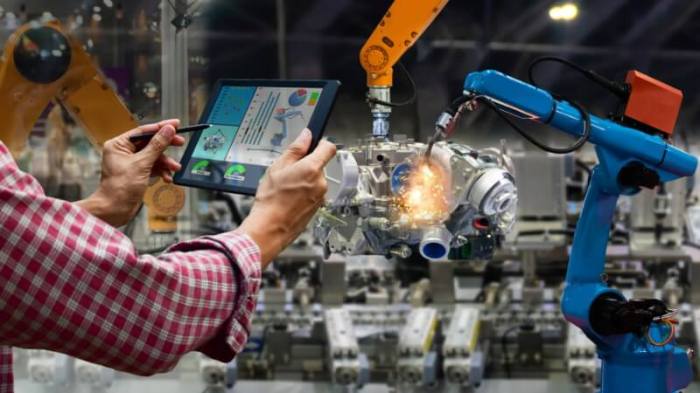 How ERP Internet of Things Supports Predictive Maintenance in Heavy Industries